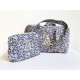 Sac à langer fleurs bleues, trousse grand modèle